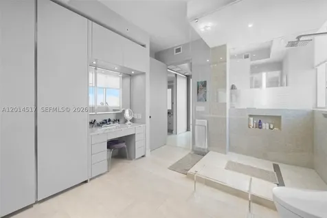 18201 Collins Avenue Sunny Isles Beach FL 33160