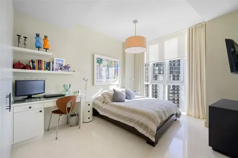 18201 Collins Avenue Sunny Isles Beach FL 33160