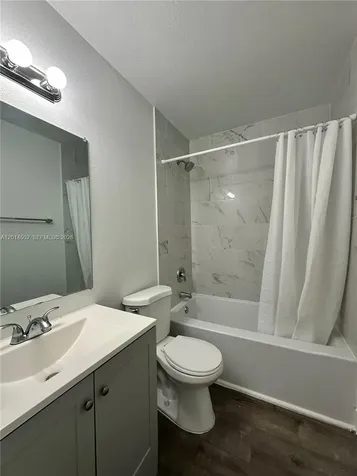 3660 NE 11th Avenue Oakland Park FL 33334
