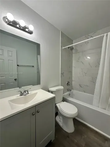 3660 NE 11th Avenue Oakland Park FL 33334