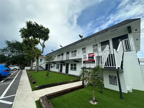 3660 NE 11th Avenue Oakland Park FL 33334