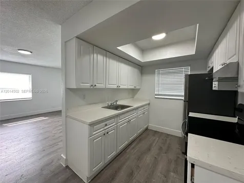 3660 NE 11th Avenue Oakland Park FL 33334