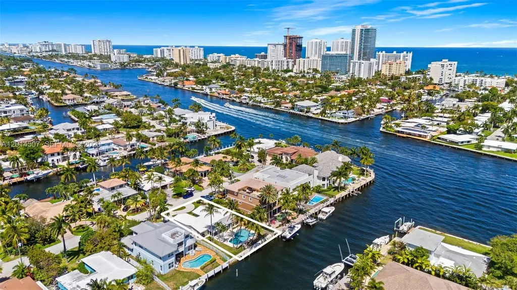 2548 SE 12th Street Pompano Beach FL 33062