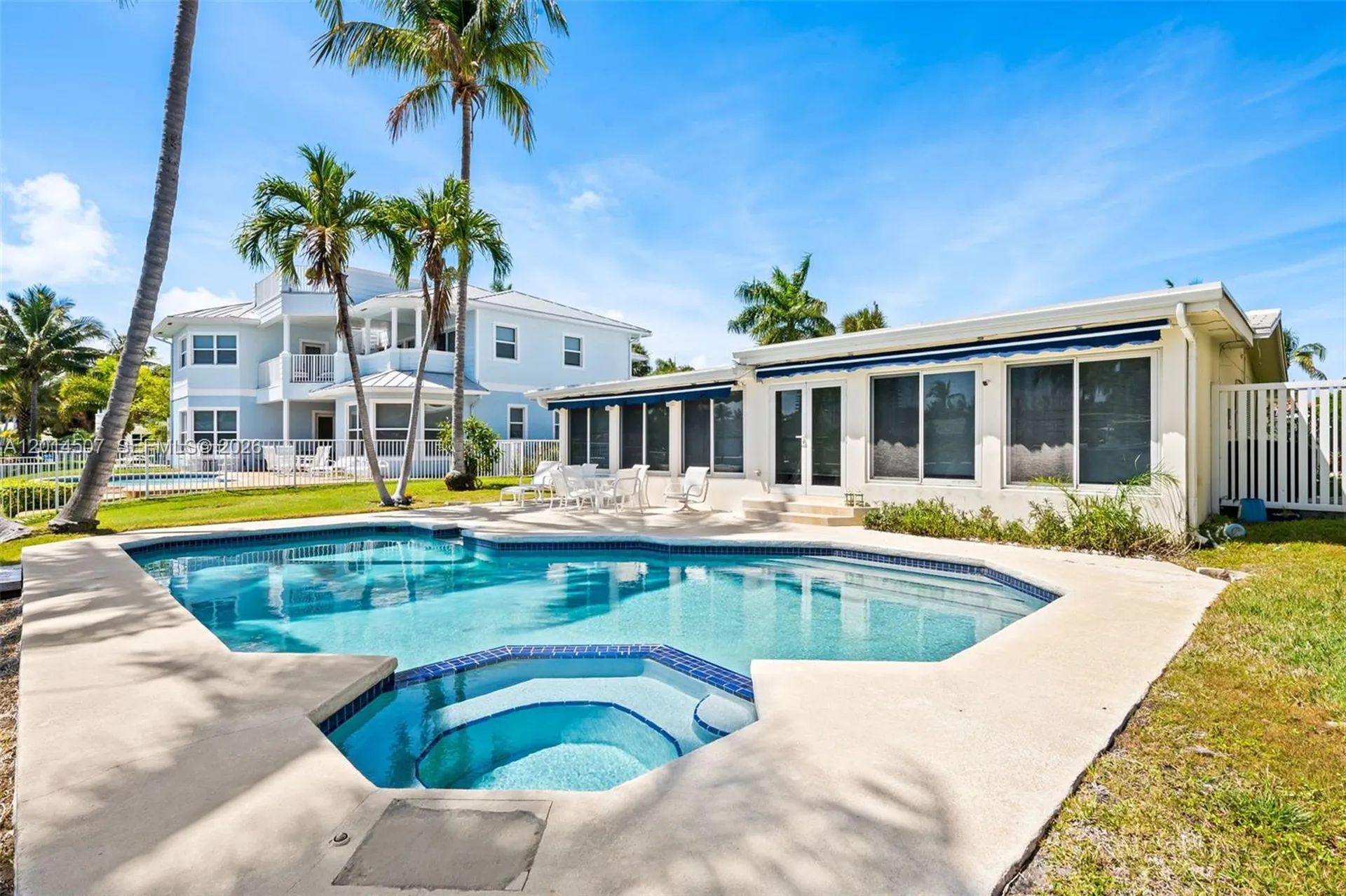 2548 SE 12th Street Pompano Beach FL 33062