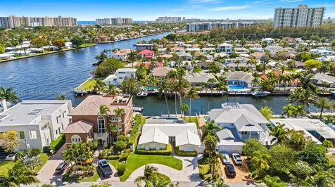 2548 SE 12th Street Pompano Beach FL 33062