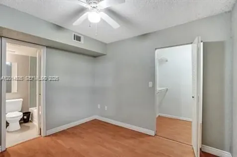 2871 N Oakland Forest Drive Oakland Park FL 33309