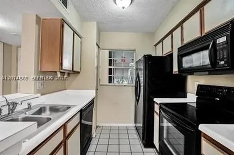 2871 N Oakland Forest Drive Oakland Park FL 33309
