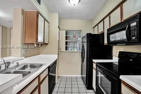 2871 N Oakland Forest Drive Oakland Park FL 33309