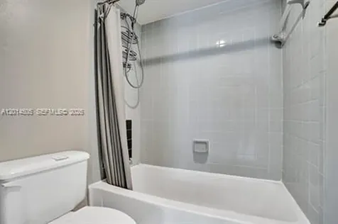 2871 N Oakland Forest Drive Oakland Park FL 33309