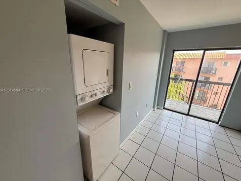 5400 W 21st Court Hialeah FL 33016