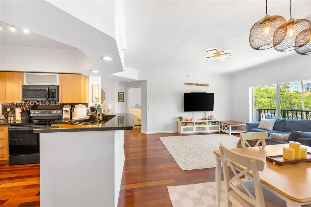 3165 NE 184th Street Aventura FL 33160