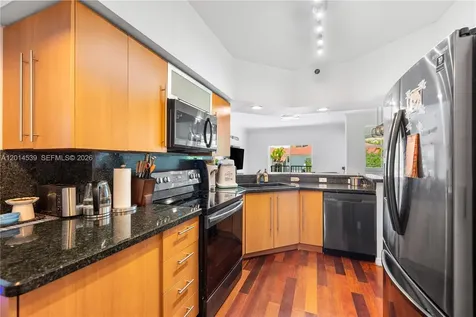3165 NE 184th Street Aventura FL 33160