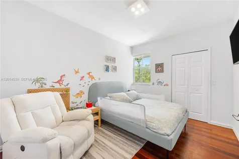 3165 NE 184th Street Aventura FL 33160