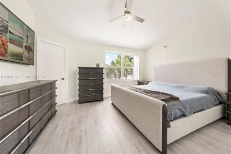 16864 SW 1st Place Pembroke Pines FL 33027