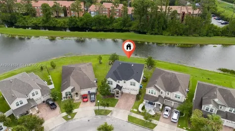 4952 Longmeadow Park Orlando FL 32811