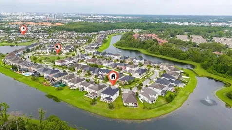 4952 Longmeadow Park Orlando FL 32811