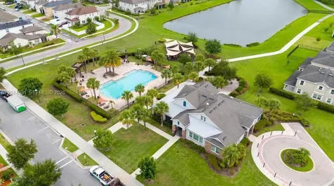 4952 Longmeadow Park Orlando FL 32811
