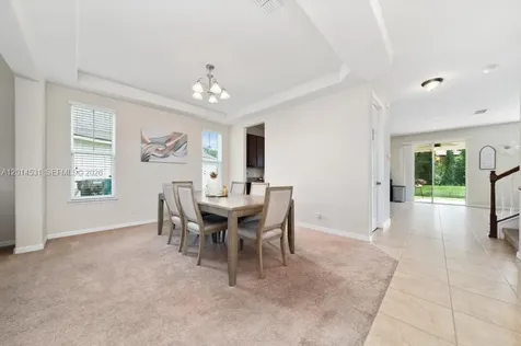 4952 Longmeadow Park Orlando FL 32811