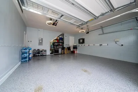 4952 Longmeadow Park Orlando FL 32811