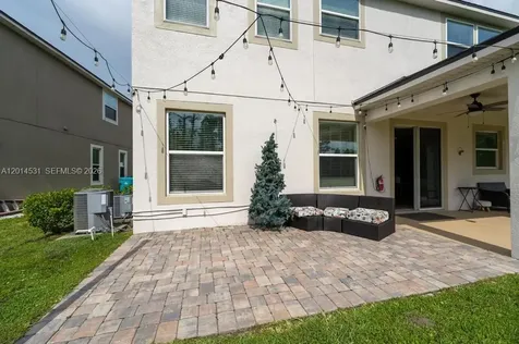 4952 Longmeadow Park Orlando FL 32811