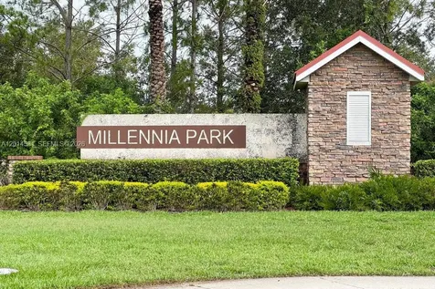 4952 Longmeadow Park Orlando FL 32811