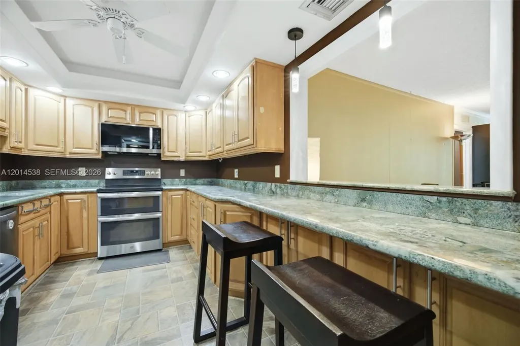 821 Cypress Boulevard Pompano Beach FL 33069