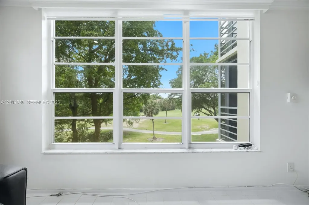 821 Cypress Boulevard Pompano Beach FL 33069
