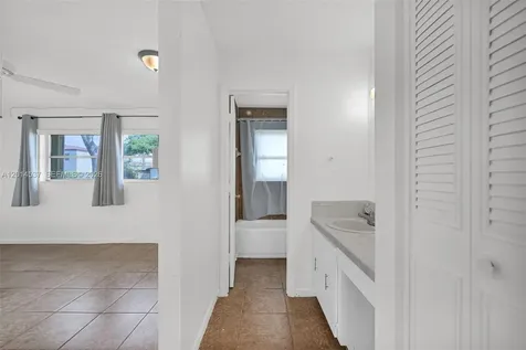 3001 NW 4th Terrace Pompano Beach FL 33064