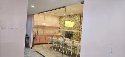 154 Giralda Avenue Coral Gables FL 33134