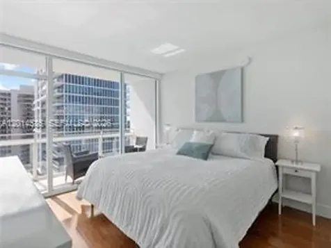 6801 Collins Avenue Miami Beach FL 33141