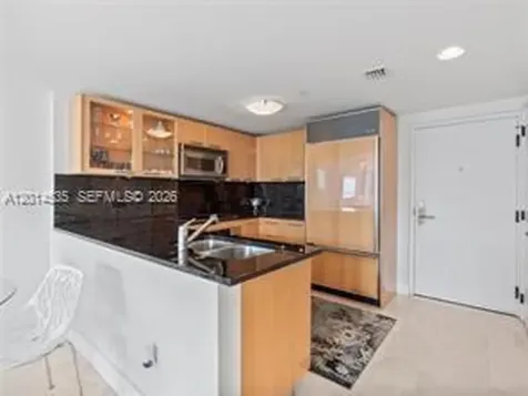 6801 Collins Avenue Miami Beach FL 33141