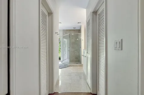 6255 SW 92nd Street Pinecrest FL 33156