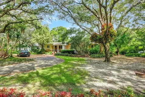 6255 SW 92nd Street Pinecrest FL 33156