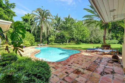 6255 SW 92nd Street Pinecrest FL 33156