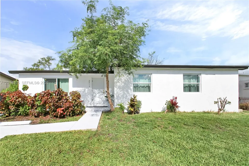 22114 SW 113th Place Miami FL 33170