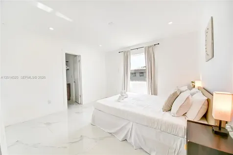22114 SW 113th Place Miami FL 33170
