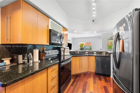 3165 NE 184th Street Aventura FL 33160