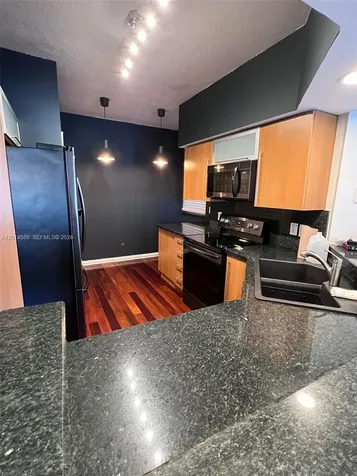 3165 NE 184th Street Aventura FL 33160