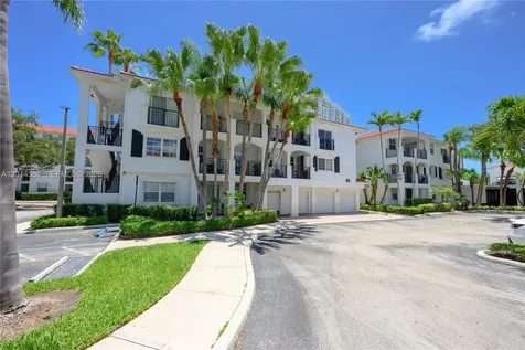 3165 NE 184th Street Aventura FL 33160