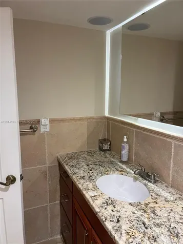 2780 NE 183rd Street Aventura FL 33160