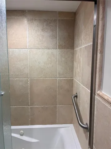 2780 NE 183rd Street Aventura FL 33160