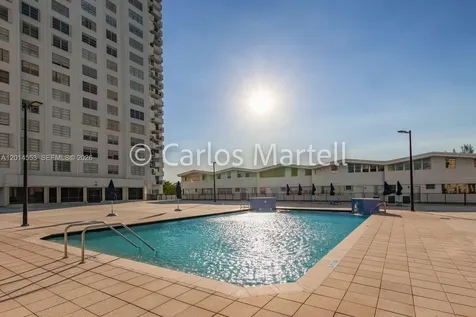 2780 NE 183rd Street Aventura FL 33160