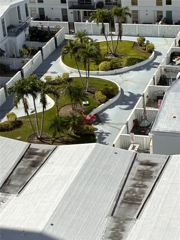 2780 NE 183rd Street Aventura FL 33160