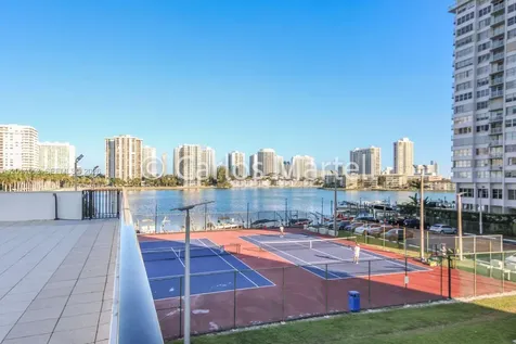 2780 NE 183rd Street Aventura FL 33160