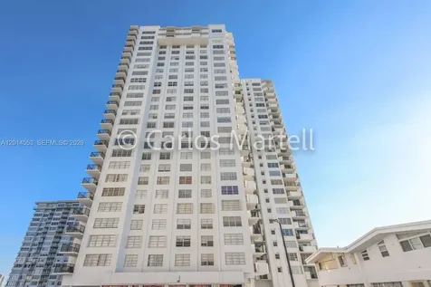 2780 NE 183rd Street Aventura FL 33160