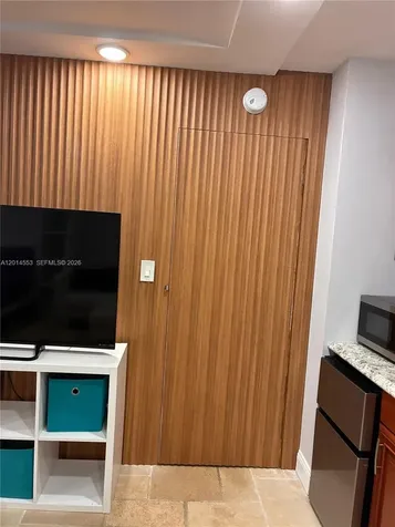 2780 NE 183rd Street Aventura FL 33160