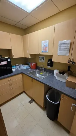 5409 N State Road 7 Tamarac FL 33319