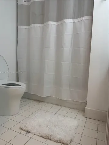 19555 E Country Club Drive Aventura FL 33180