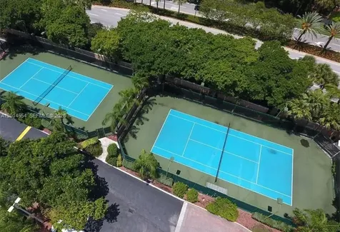 19555 E Country Club Drive Aventura FL 33180