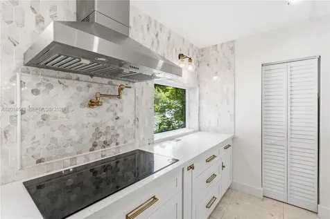 7985 SW 136th Street Pinecrest FL 33156